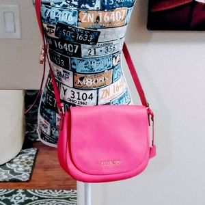 💖Michael Kors Pink Crossbody with Lock & Key